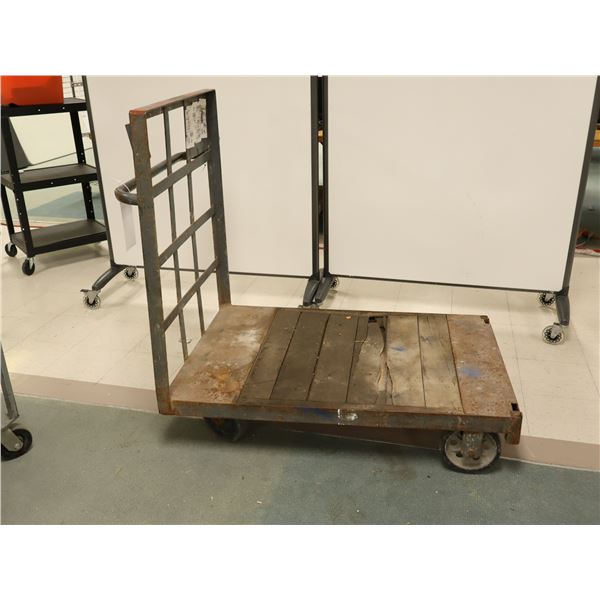 CHARIOT EN BOIS ET METAL 48x"32x"48"