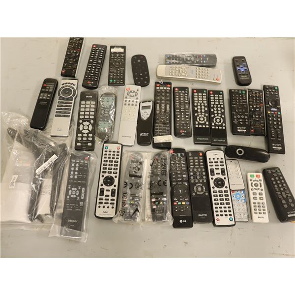 LOT: TÉLÉCOMMANDES ASST