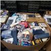 Image 2 : Surprise Bin of New Amazon  Goods - Crafts, Household, electronics, indoor/outdoor, toys and more -