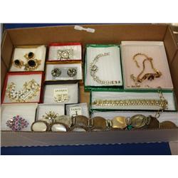 13 Pcs Box Lot Of Vintage Costume Jewelry