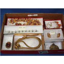 7 Pcs Box Lot Of Vintage Costume Jewelry