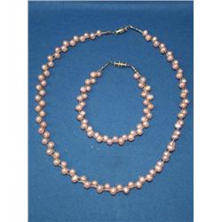 Pink Ocean Pearl Ladies Necklace & Bracelet