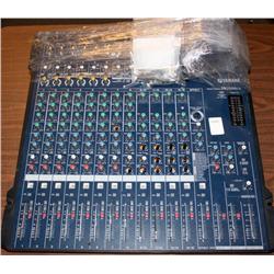 Yamaha MG166cx Mixing Console