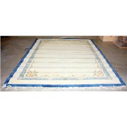 NICE 11FT X 8FT RUG