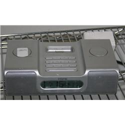iHOME RADIO W/iPOD DOCKING STATION