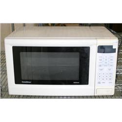 GOLDSTAR MICROWAVE W/ ONE TOCH COOK