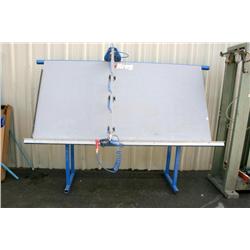 KREG KFT4X8 FACE FRAMING TABLE