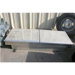 Steel tool box & FOUR DIESEL 8 Lug Rims