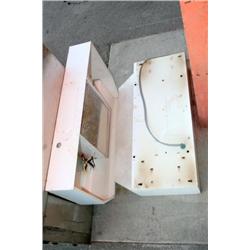 2 KITCHEN AIR VENTS WITH LIGHTS