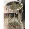 Image 2 : Modern Gold Tone Metal Accent Table - H22" x Diameter 14"