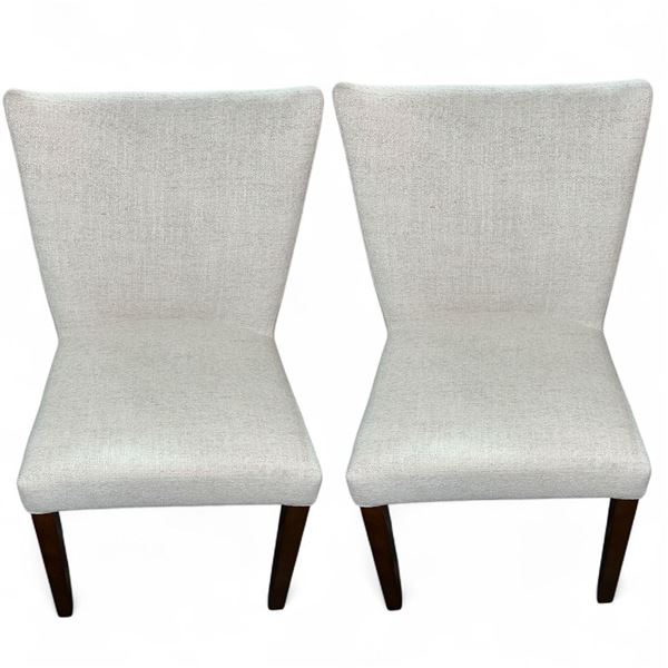 Set of 2 Muse & Merchant Greg Fabric Dining Chairs - Light Grey - RV: $498 CAD