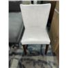 Image 2 : Set of 2 Muse & Merchant Greg Fabric Dining Chairs - Light Grey - RV: $498 CAD
