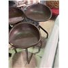 Image 3 : 3 Vintage Iron Stools - Adjustable Height