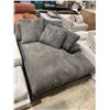 Image 2 : Moes Plunge Sectional - Charcoal Chaise