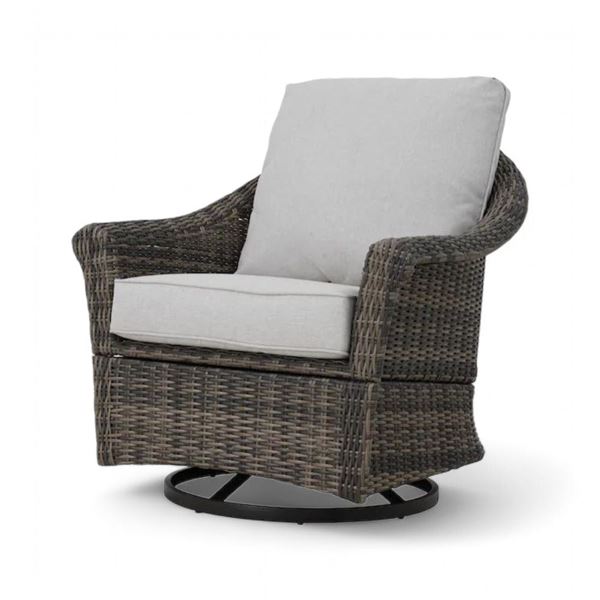 Hampton Bay Chasewood Swivel Glider Chair - RV: $398 CAD (1001655364)