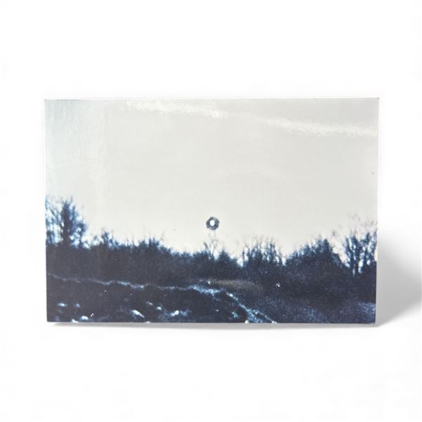 Photograph: UFO in Italy - Castiglione Messer Marino (Chieti) Italy, April 17 1996 - Taken by Anonym