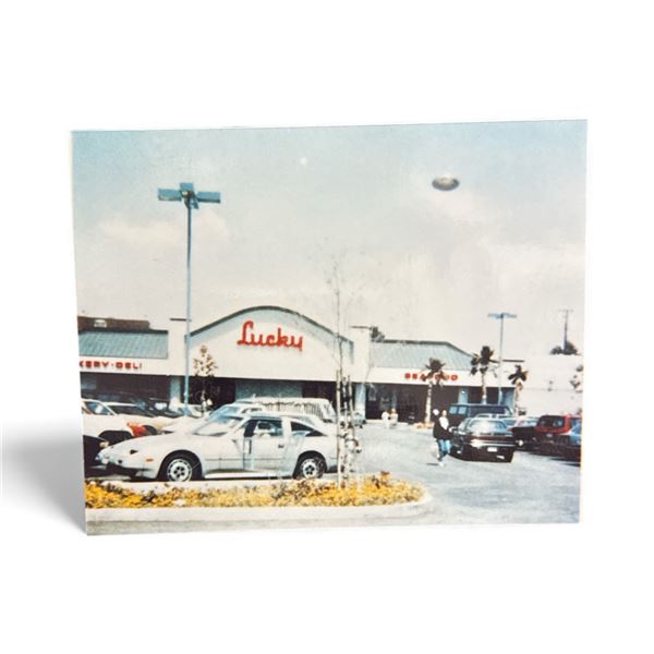 Photograph: UFO Over a Mall: Santa Monica Ca USA, Feb. 1989 - Acquired by Joe Clower