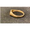 Image 2 : APPROX 10K MENS SIGNET RING (4G)