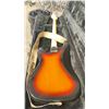 Image 4 : SAMICK LB-11 SUNBURST BASS GUITAR WITH HARDSHELL CASE