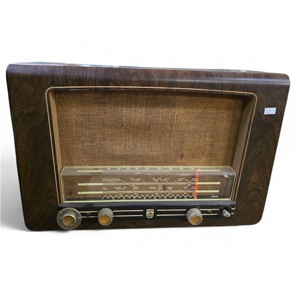 Vintage Philips Radio - Model 578013