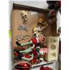 Image 7 : Group of Assorted Christmas Ornaments and Decorations