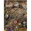 Image 3 : 2 Trays of Vintage Costume and Fashion Jewelry