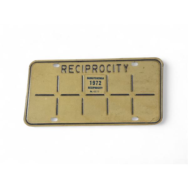 Vintage Saskatchewan "Reciprocity #4277" 1972 License Plate