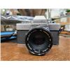 Image 2 : Vintage Minolta SRT-201 Camera