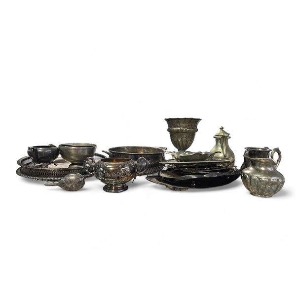 Group - Silver plated dinnerware set