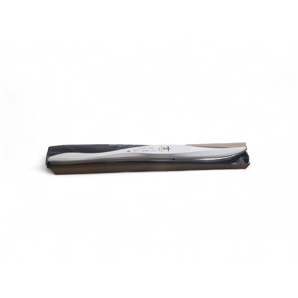 Official Vancouver 2010 Trevor Linden Signed "Olympic Glory" (#7/16)  Olympic Torch - New / Cut - w/