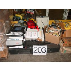 SWITCH GAUGE, MOTOR BOOKS HELMET