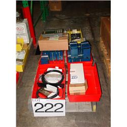 GAUGES, STOPS & PALLETS (X1)