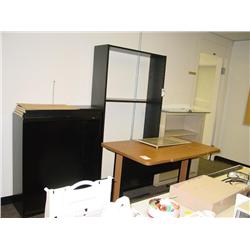 BOOKSHELF (4), TABLE & CUBBY BINS (6X)