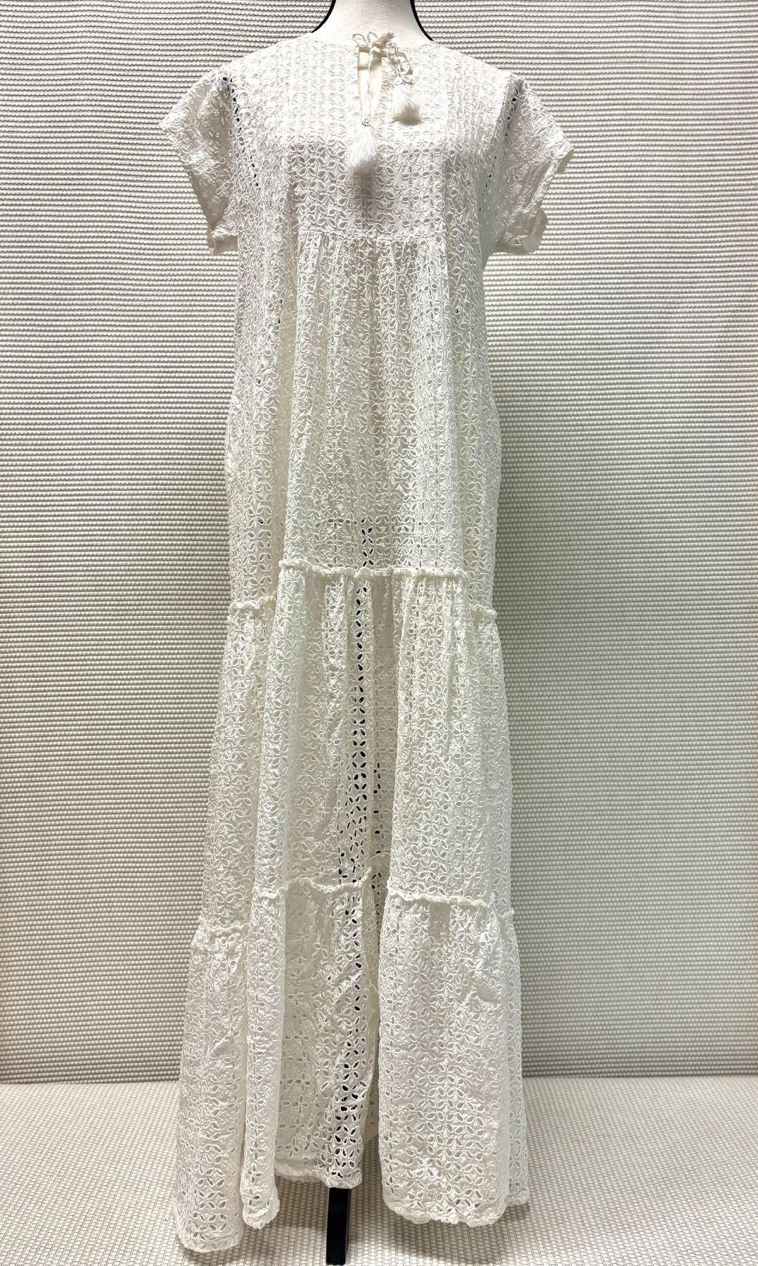 Johnny Was Aurelia Eyelet Dress, Size XS - Oahu Auctions Johnny Was Aurelia Eyelet Dress, Size XS - Oahu Auctions