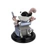 Image 2 : A Minnie Mouse “Steppin Out” Figurine.