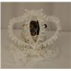 Image 2 : A Mickey and Minnie Mouse Wedding Cake Topper