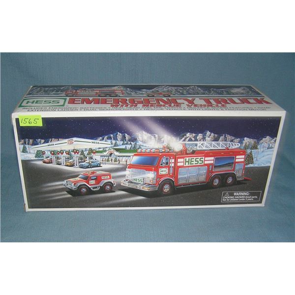 Hess emergency truck with recue vehicle with original box