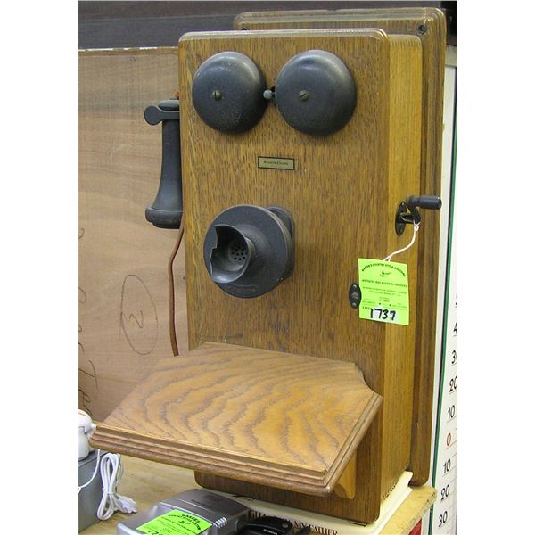 Antique telephone by Western Electric