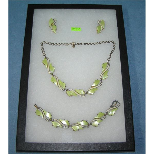 Vintage Lucite necklace, earring and bracelet set
