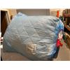 Image 2 : TheraLuxe by Therapedic Triple Cooling Pillow 2 Pk