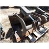 Image 8 : (1006514) Bobcat 7168340 Industrial Bucket Grapple (One Cylinder Leaks)