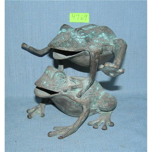Bronze 2 frogs playing leap frog early decorative piece