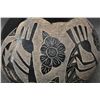 Image 8 : SANTA CLARA POTTERY VASE (JOSE D TAFOYA)
