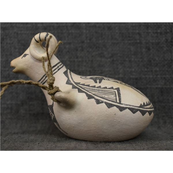 LAGUNA POTTERY CANTEEN (MICHAEL KANTEENA)