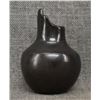 Image 2 : SAN ILDEFONSO POTTERY VASE (CARMELITA DUNLAP)