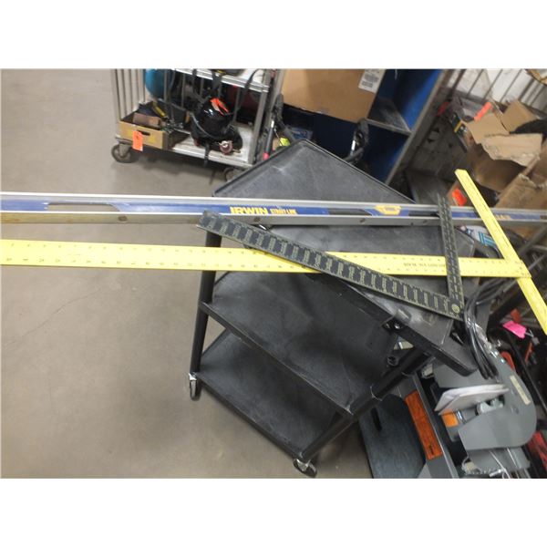 6ft Level & 2 Dry Wall Squares