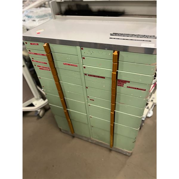 17 Drawer Tool Cart On Wheels