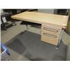 Image 1 : 2 Wooden Desks