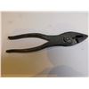 Image 2 : 15.  TOYOTA PLIERS