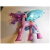 Image 4 : 185.  MY LITTLE PONY LARGE TALKING, WINGS MOVE WORKS
